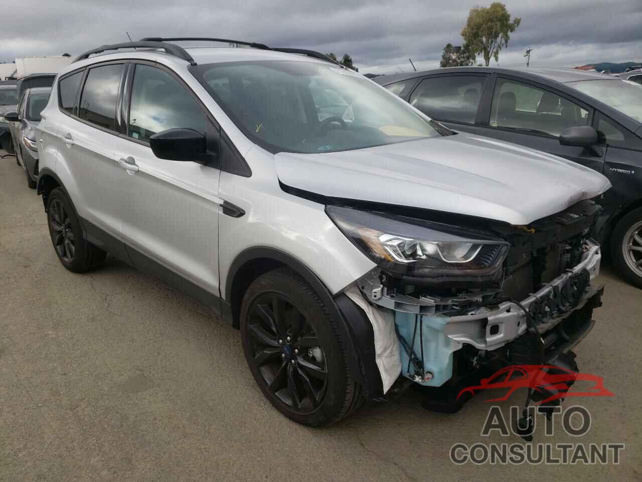 FORD ESCAPE 2018 - 1FMCU9GD3JUD22295