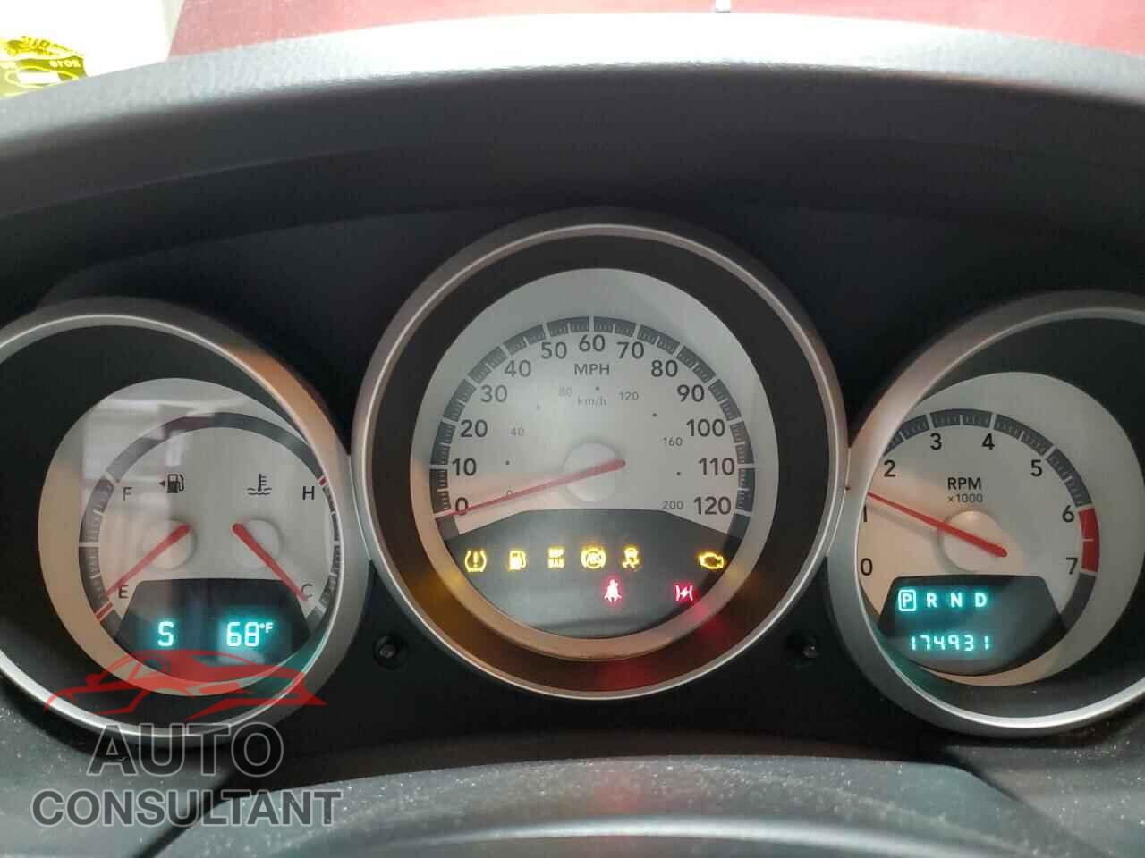 DODGE CARAVAN 2010 - 2D4RN3D11AR349417