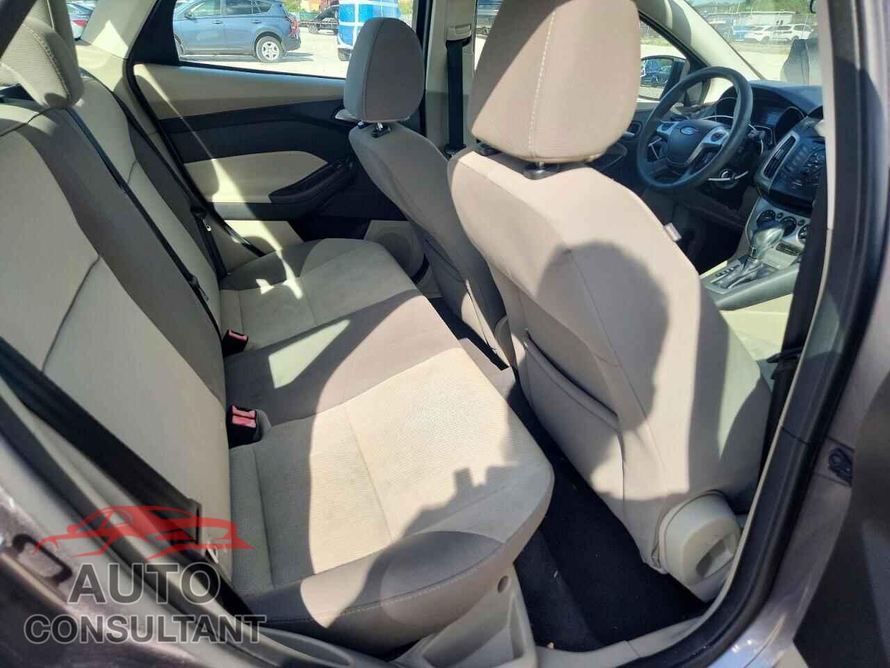 FORD FOCUS 2013 - 1FADP3F20DL383567