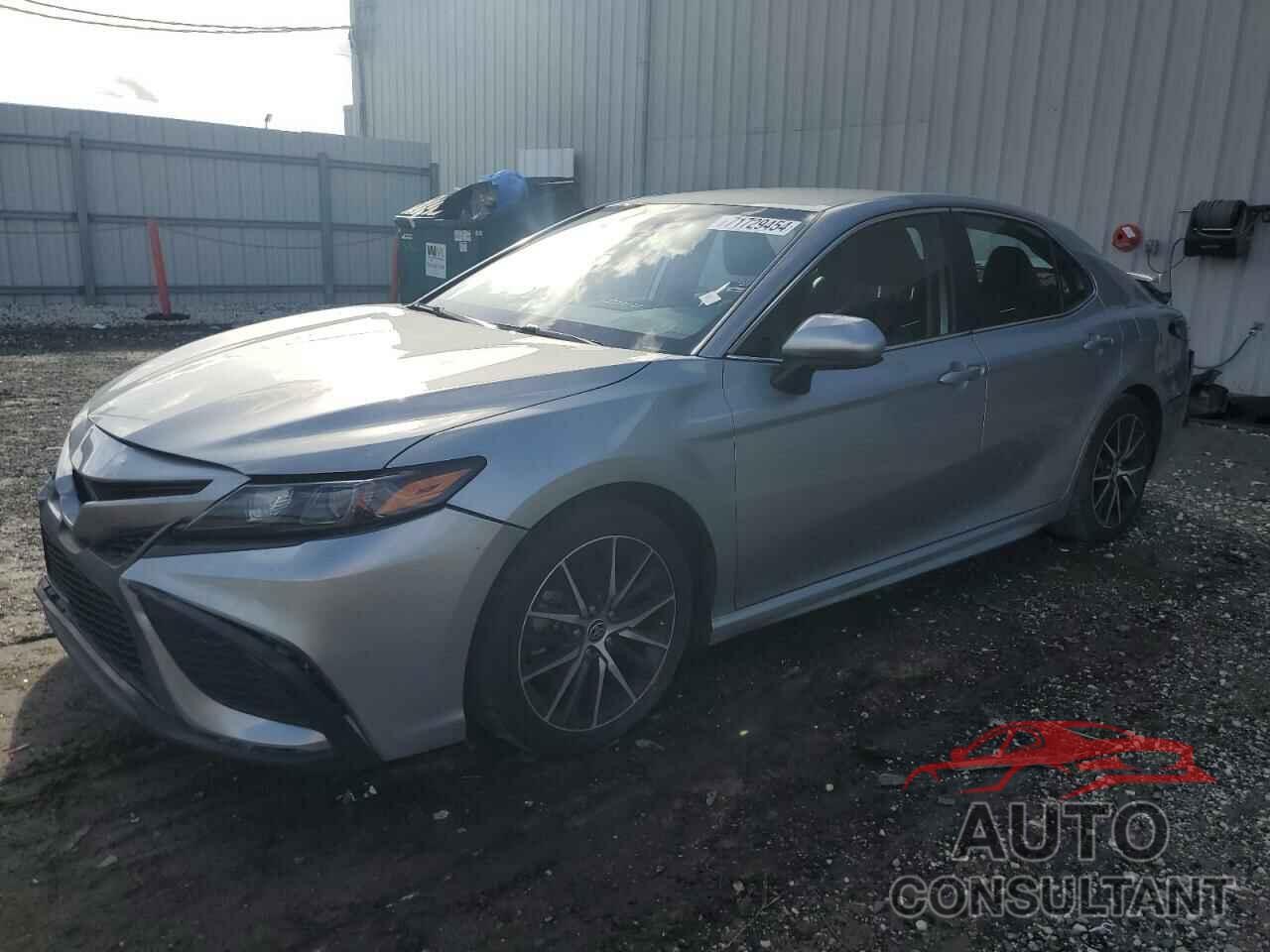 TOYOTA CAMRY 2021 - 4T1G11AK8MU489775