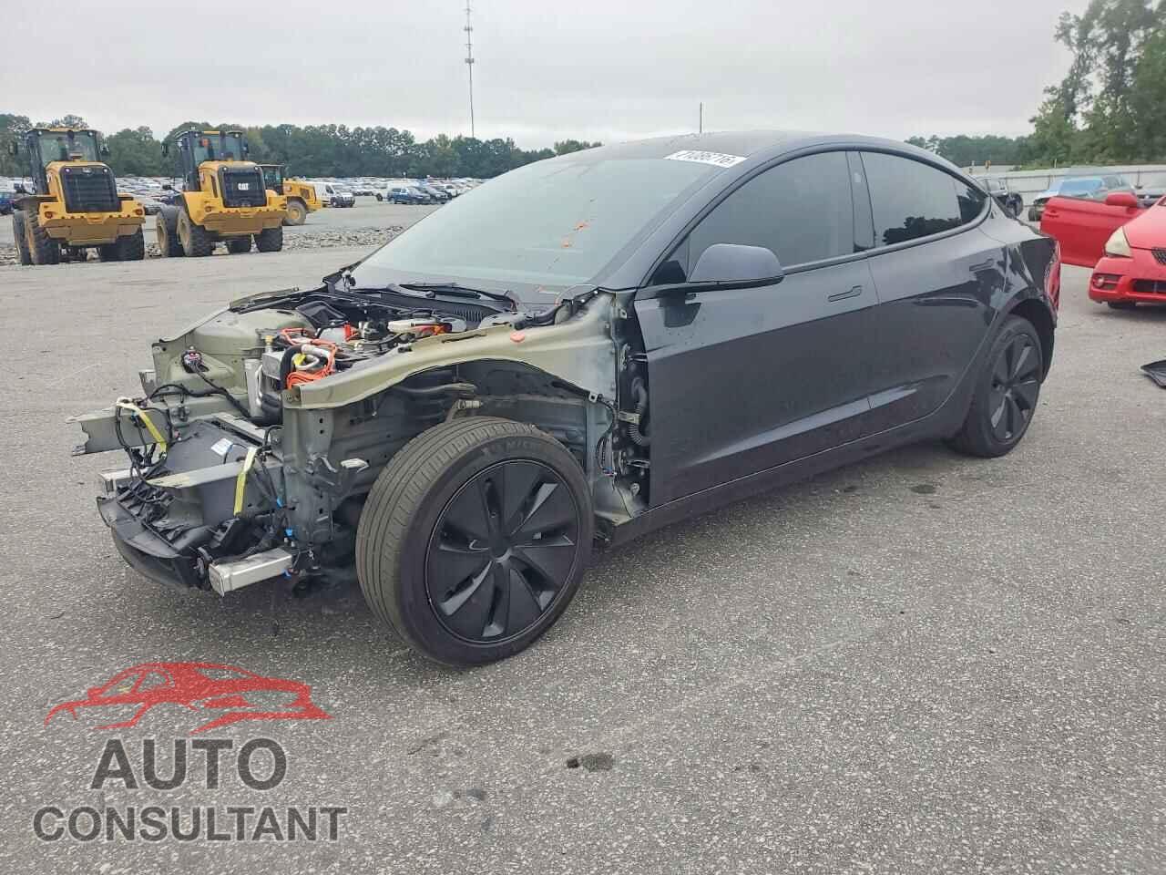 TESLA MODEL 3 2025 - 5YJ3E1EA2SF901008