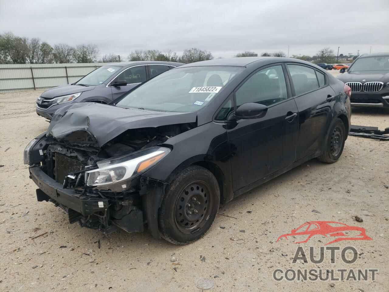 KIA FORTE 2018 - 3KPFK4A71JE228492