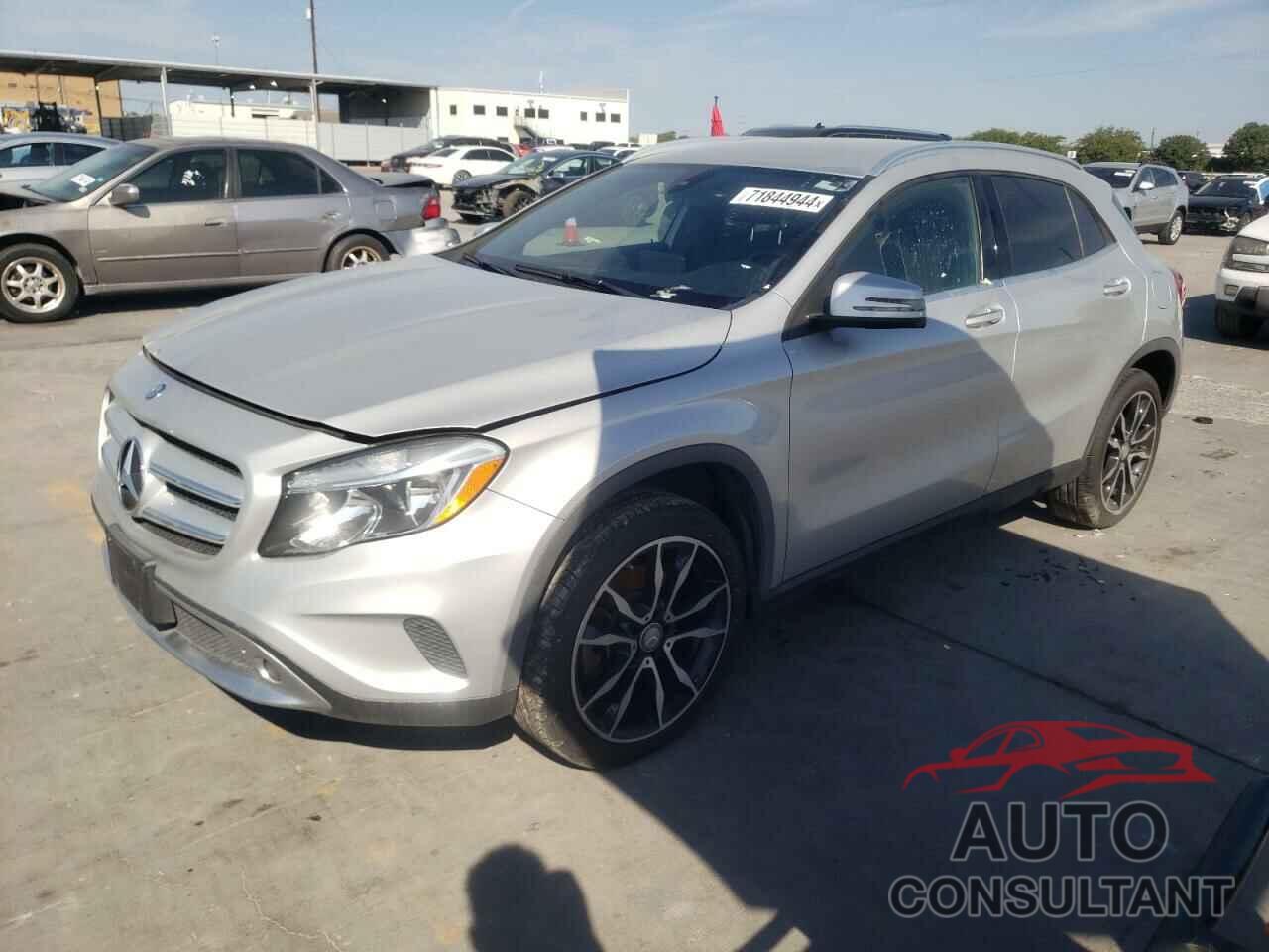 MERCEDES-BENZ GLA-CLASS 2016 - WDCTG4EB8GJ237439