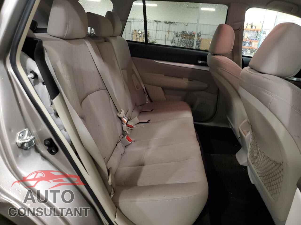 SUBARU OUTBACK 2014 - 4S4BRCCC7E3252013