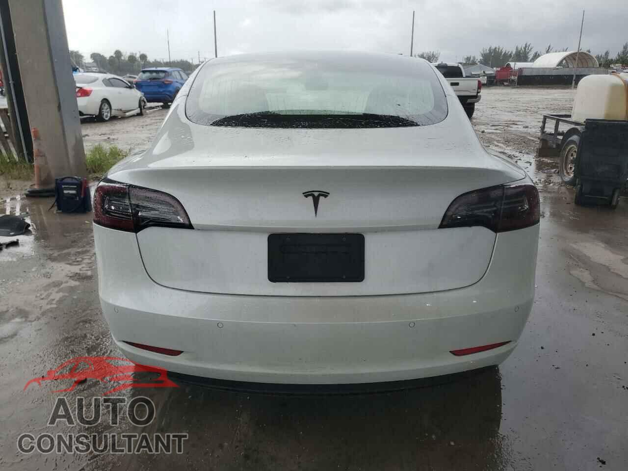 TESLA MODEL 3 2020 - 5YJ3E1EA1LF612400