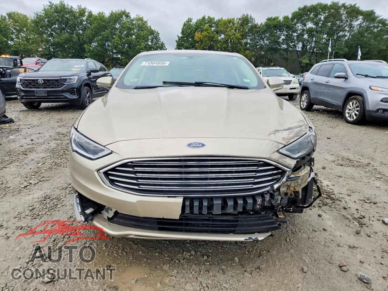 FORD FUSION 2017 - 3FA6P0SU0HR268814