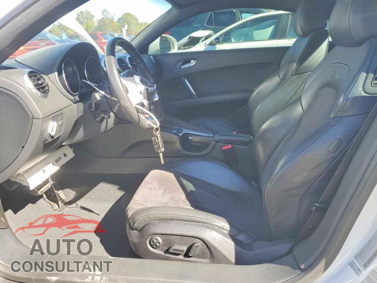 AUDI TT 2013 - TRUBFAFK2D1009200