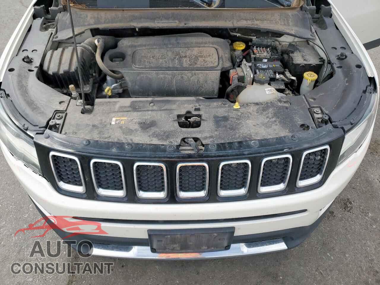 JEEP COMPASS 2018 - 3C4NJCCB2JT368105