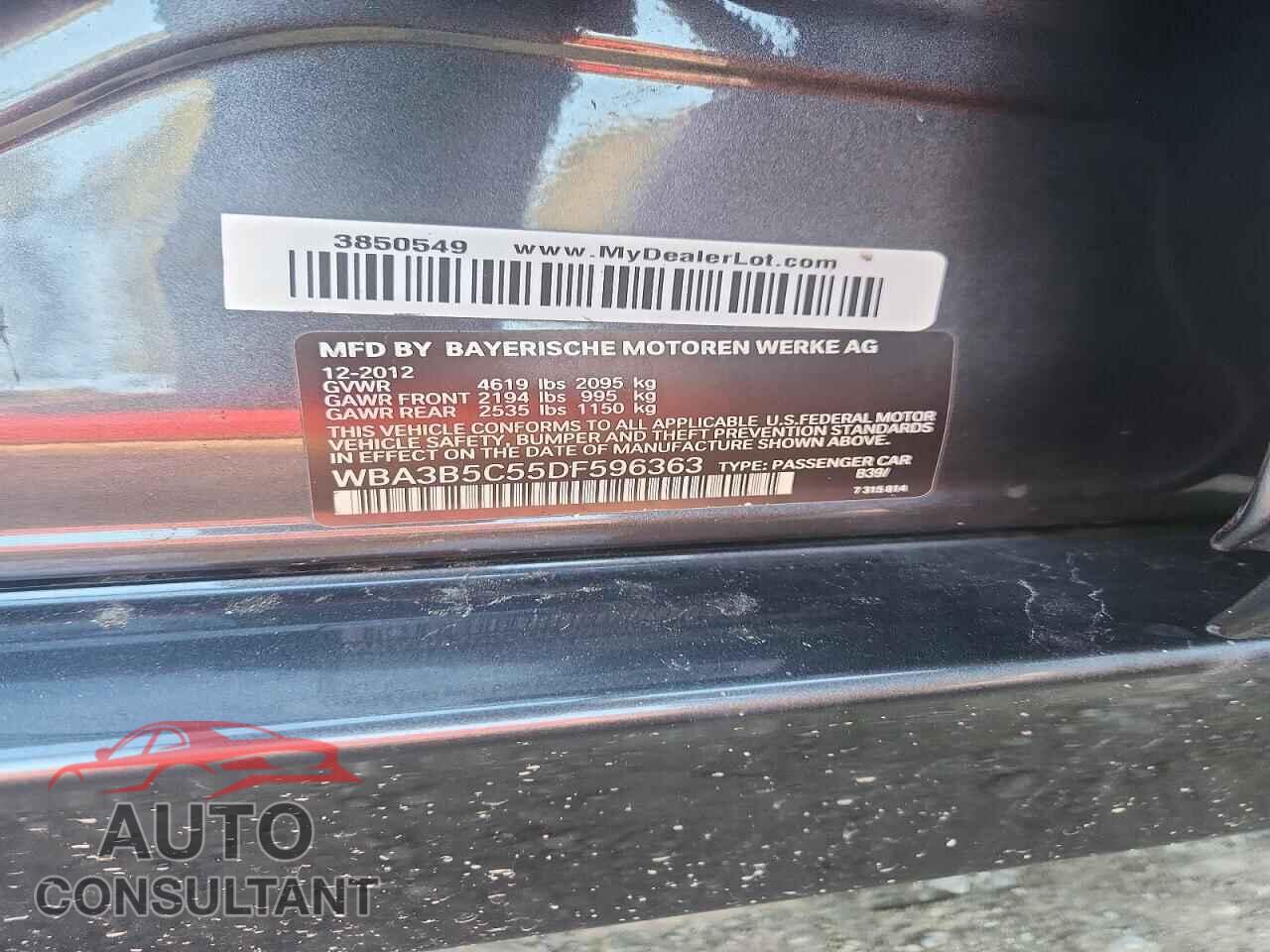 BMW 3 SERIES 2013 - WBA3B5C55DF596363