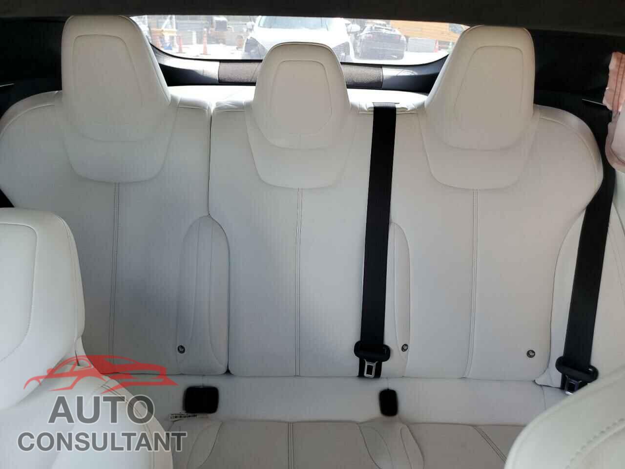 TESLA MODEL S 2016 - 5YJSA1E42GF161906