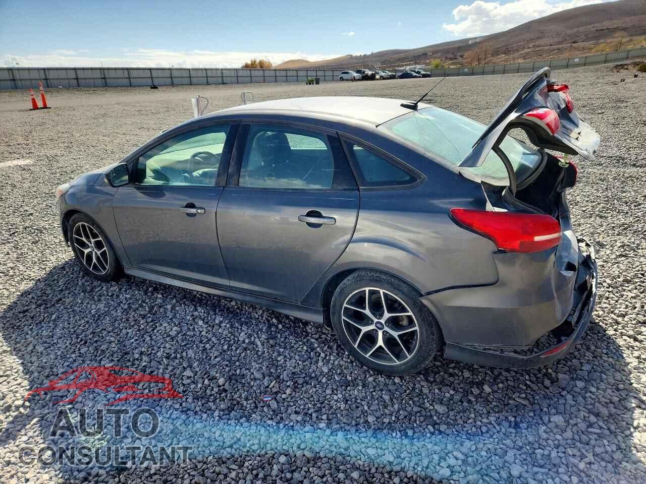 FORD FOCUS 2015 - 1FADP3F2XFL380646