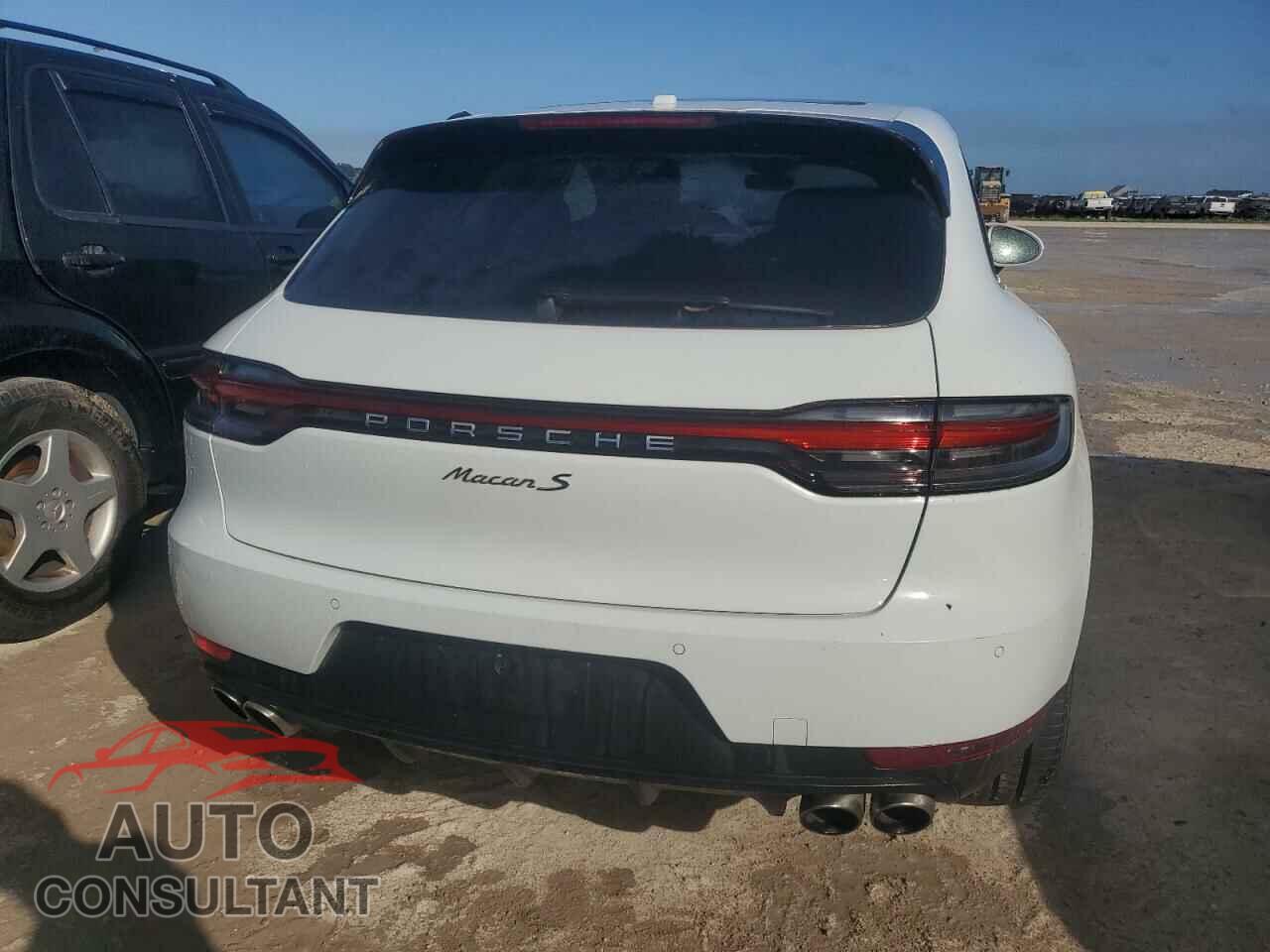 PORSCHE MACAN 2021 - WP1AB2A53MLB30488