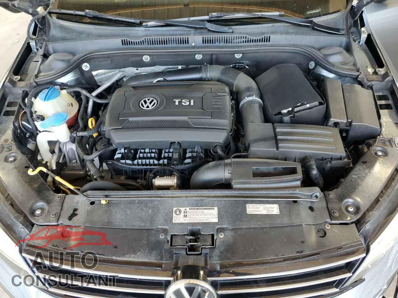 VOLKSWAGEN JETTA 2017 - 3VWL17AJ7HM407717
