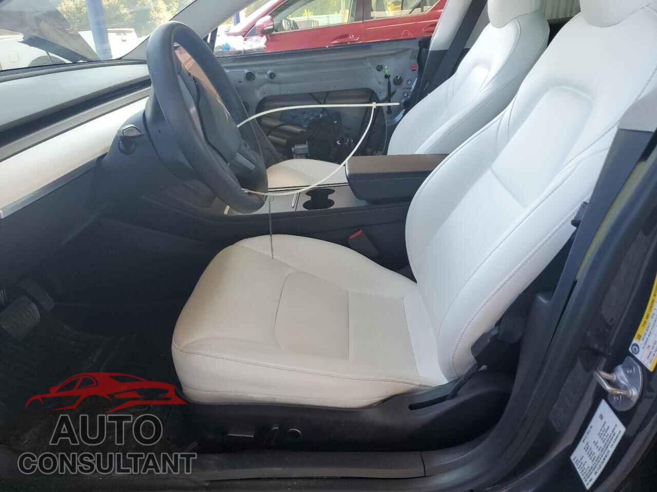 TESLA MODEL 3 2021 - 5YJ3E1EA2MF987276
