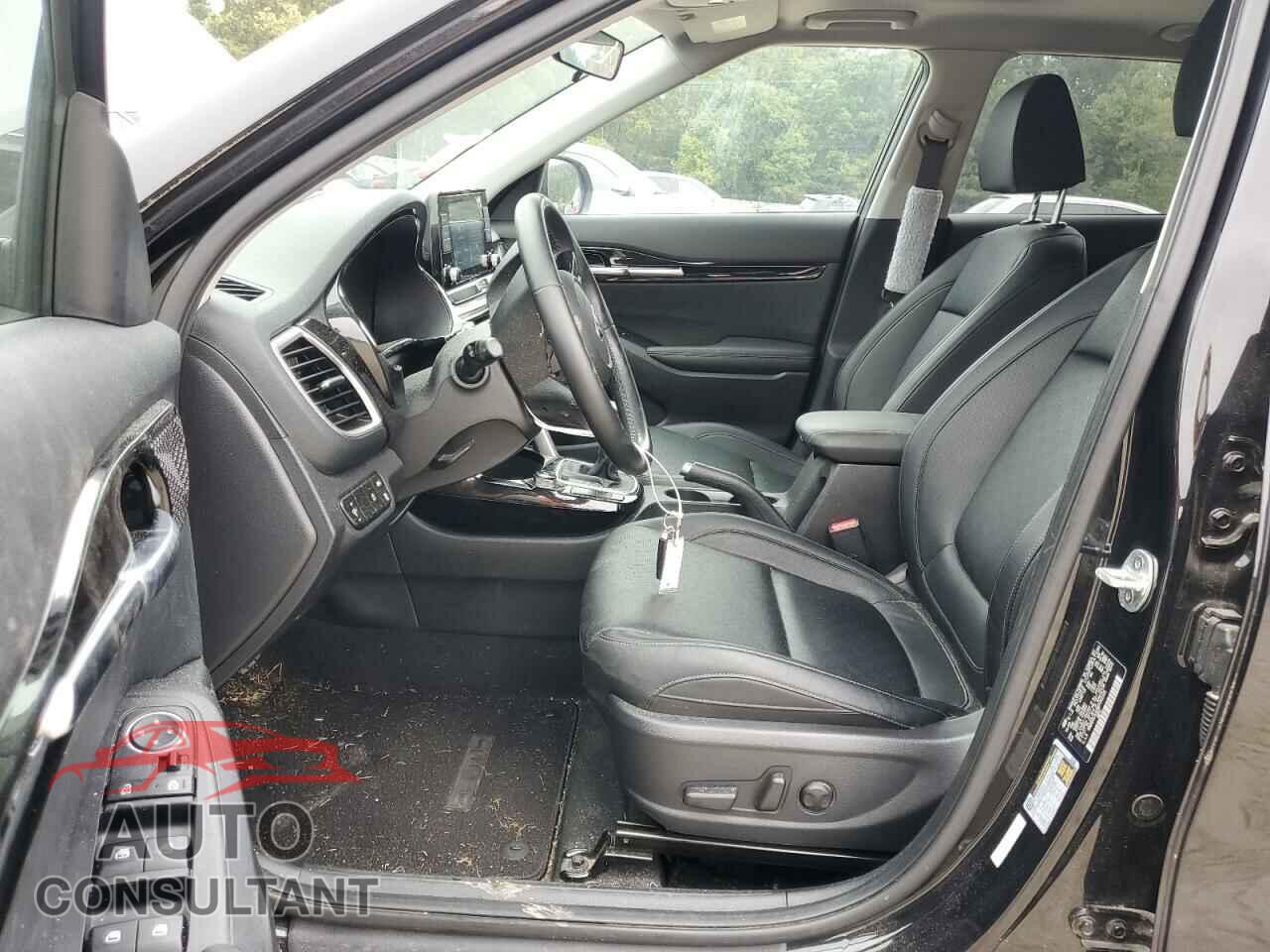 KIA SELTOS 2021 - KNDERCAA6M7041105