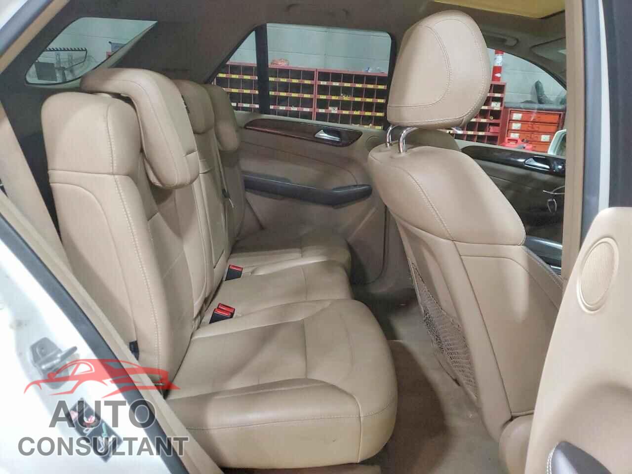 MERCEDES-BENZ M-CLASS 2012 - 4JGDA2EB2CA001035