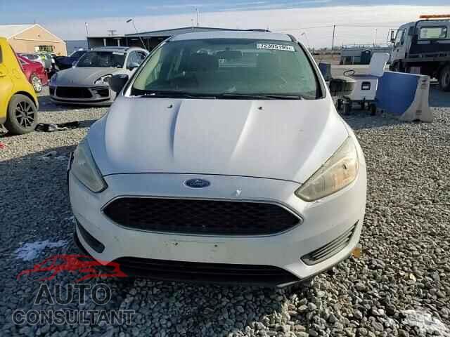 FORD FOCUS 2017 - 1FADP3E26HL254398