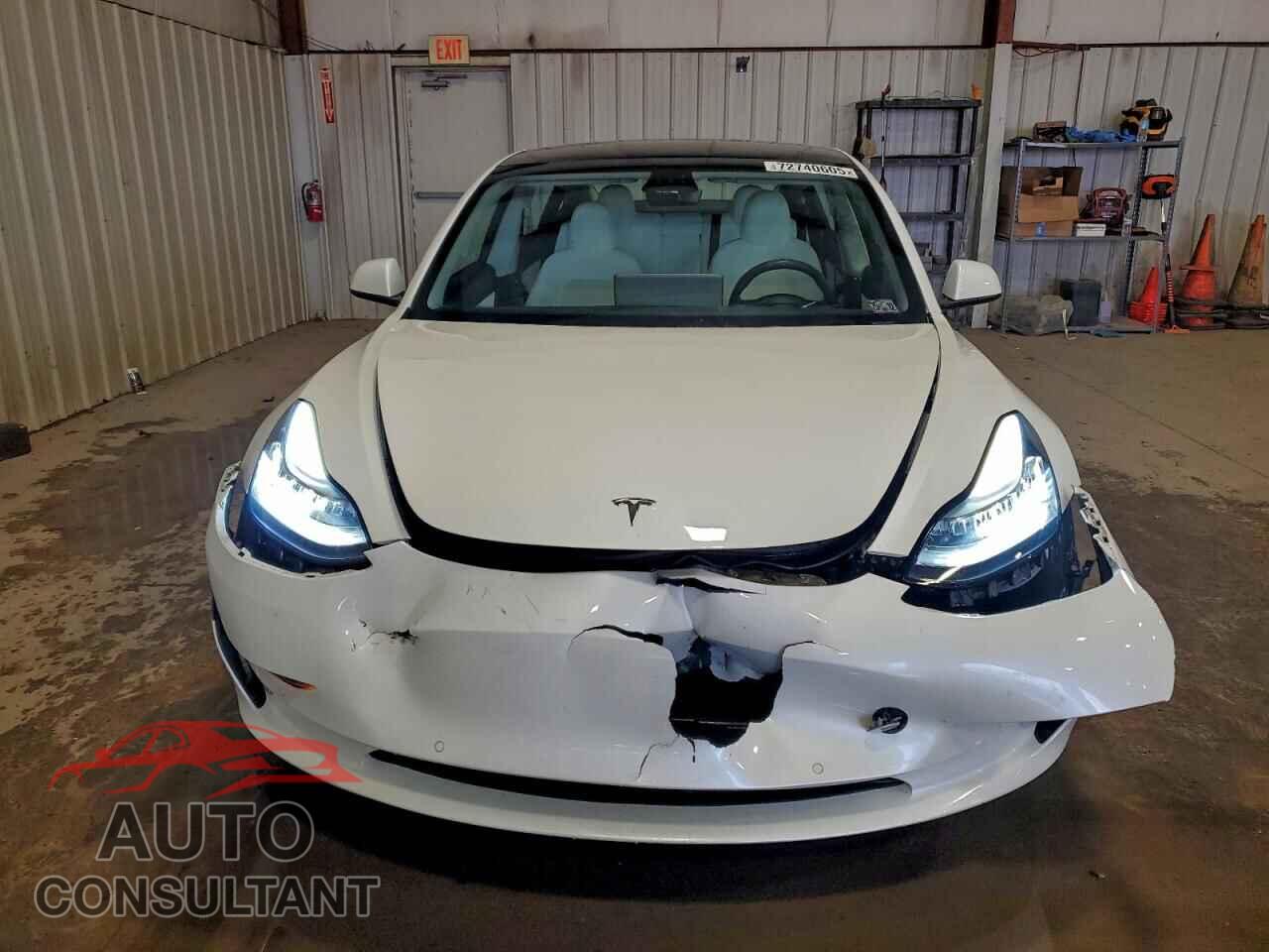 TESLA MODEL 3 2021 - 5YJ3E1EA6MF853824