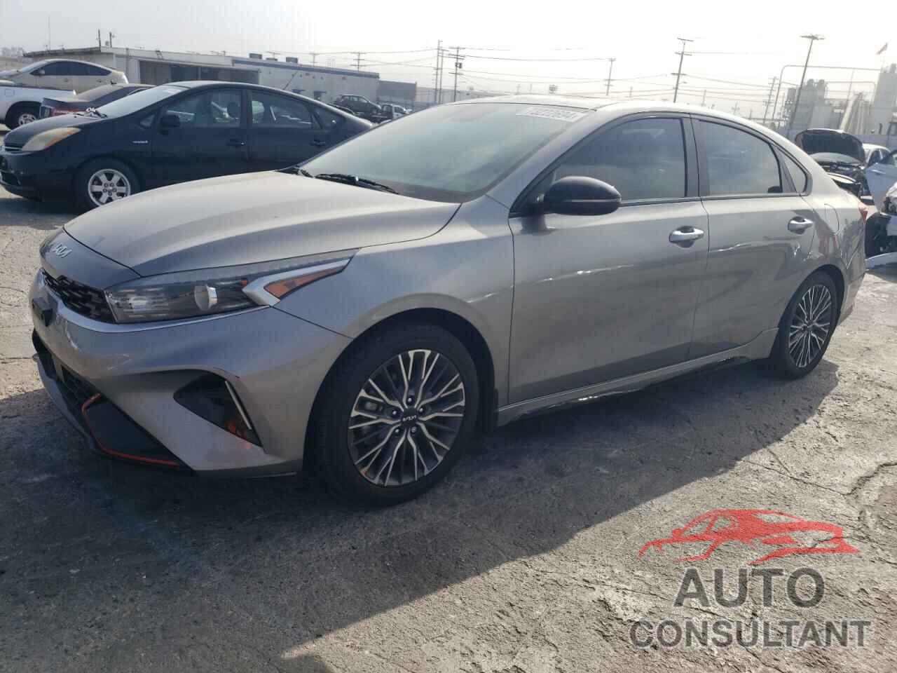 KIA FORTE 2023 - 3KPF54AD4PE596090