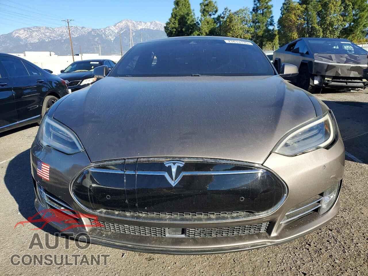 TESLA MODEL S 2015 - 5YJSA1S19FF098439