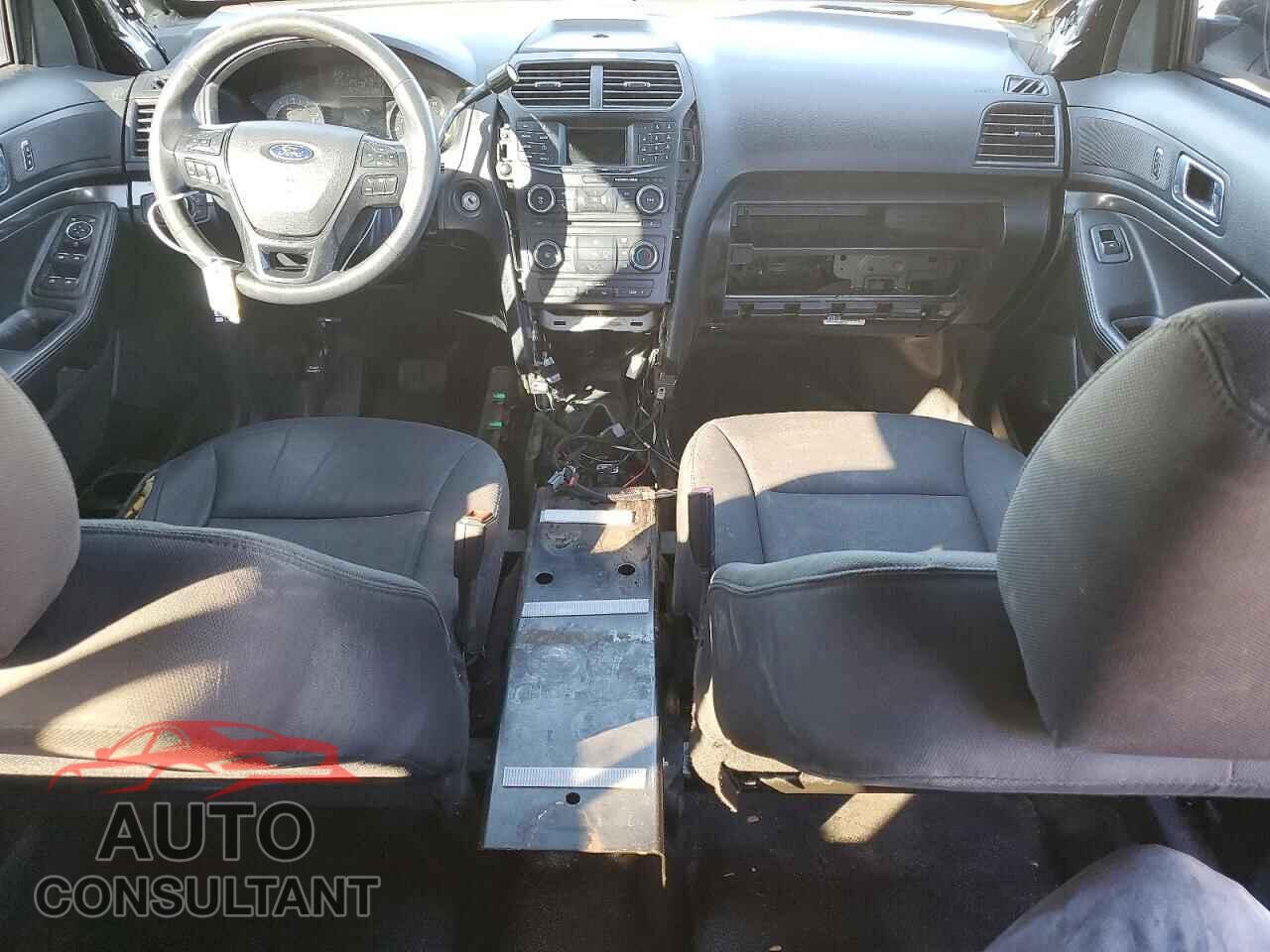 FORD EXPLORER 2018 - 1FM5K8AR9JGB12523