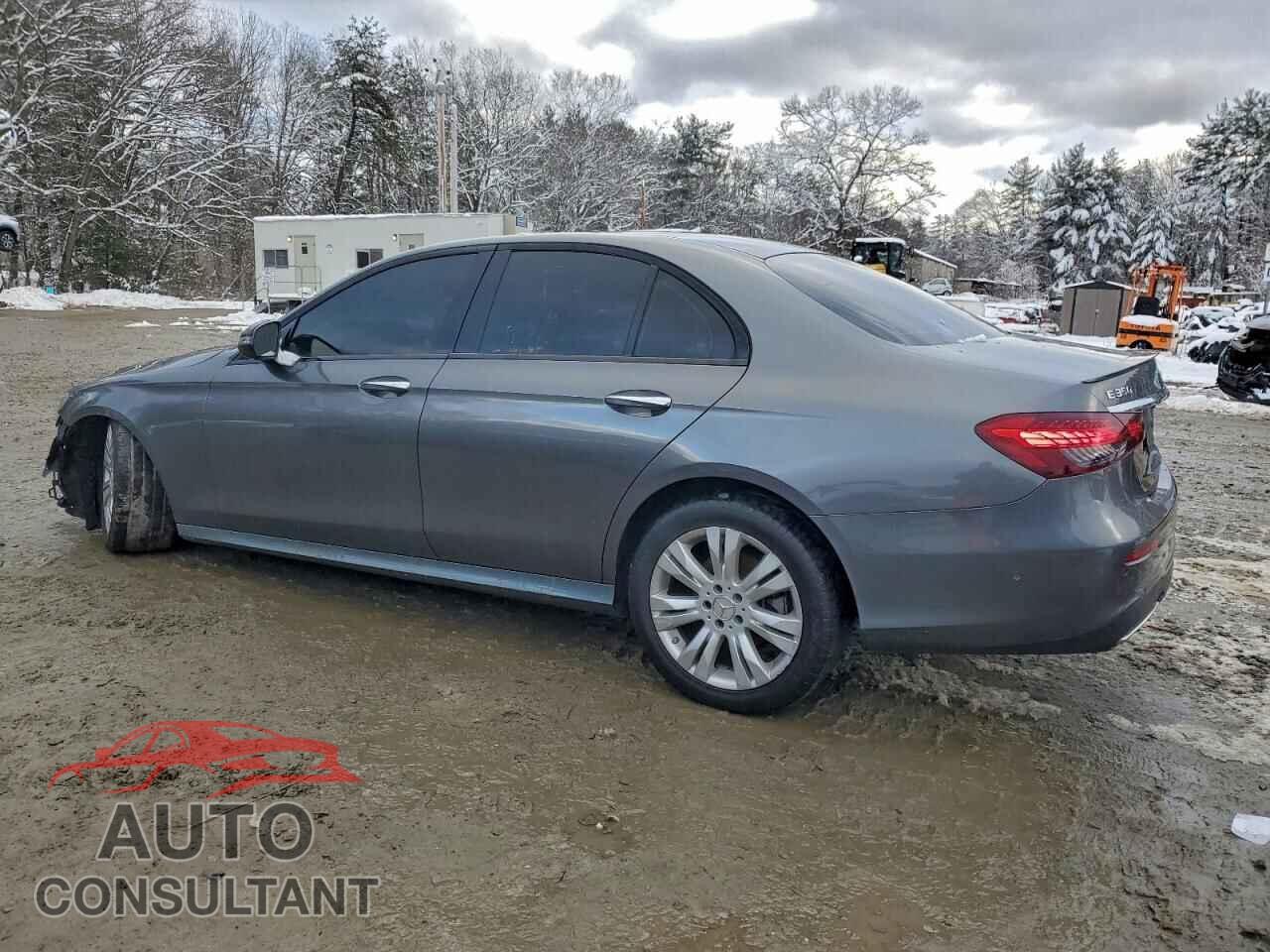 MERCEDES-BENZ E-CLASS 2021 - W1KZF8EB7MB000320