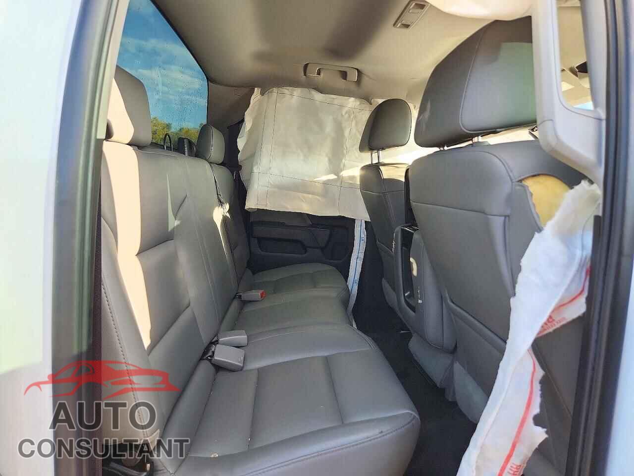 CHEVROLET SILVERADO 2017 - 1GCVKNEC4HZ363473