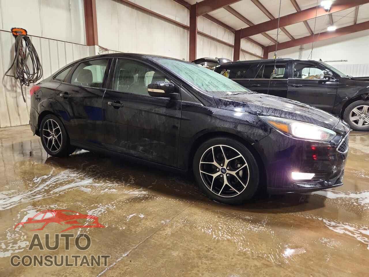 FORD FOCUS 2017 - 1FADP3H25HL203048