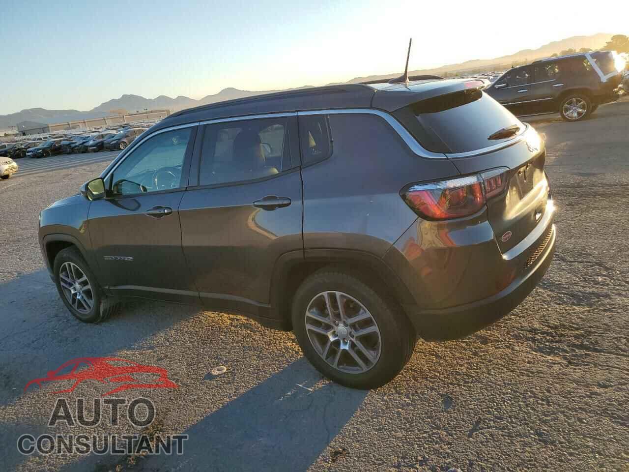 JEEP COMPASS 2018 - 3C4NJCBB9JT182594