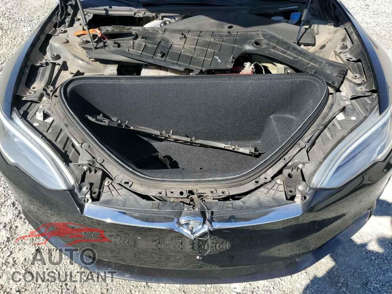 TESLA MODEL S 2017 - 5YJSA1E16HF214162