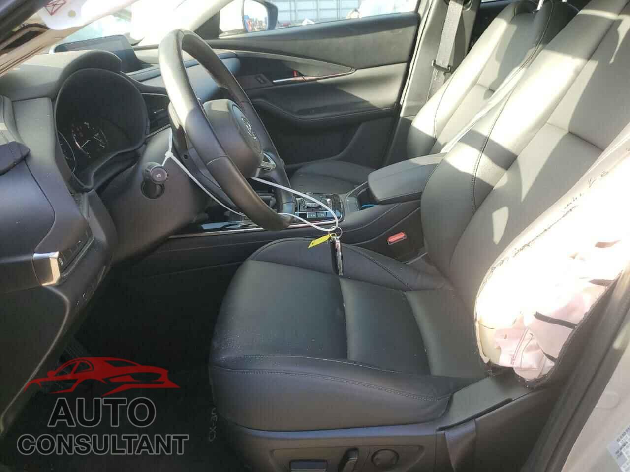MAZDA CX30 2023 - 3MVDMBCM0PM528790