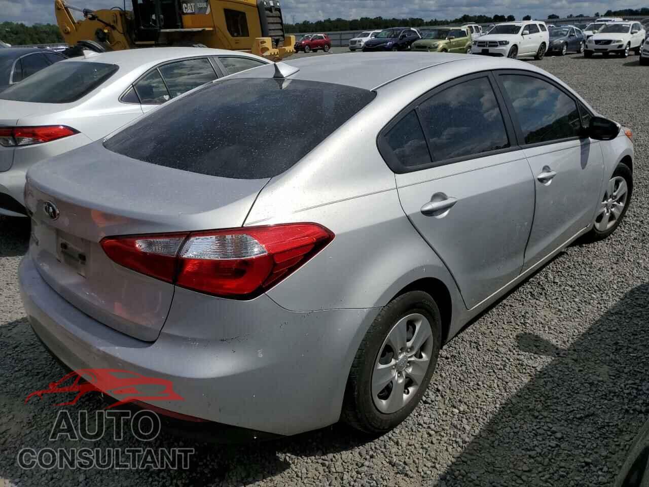 KIA FORTE 2016 - KNAFK4A60G5601059