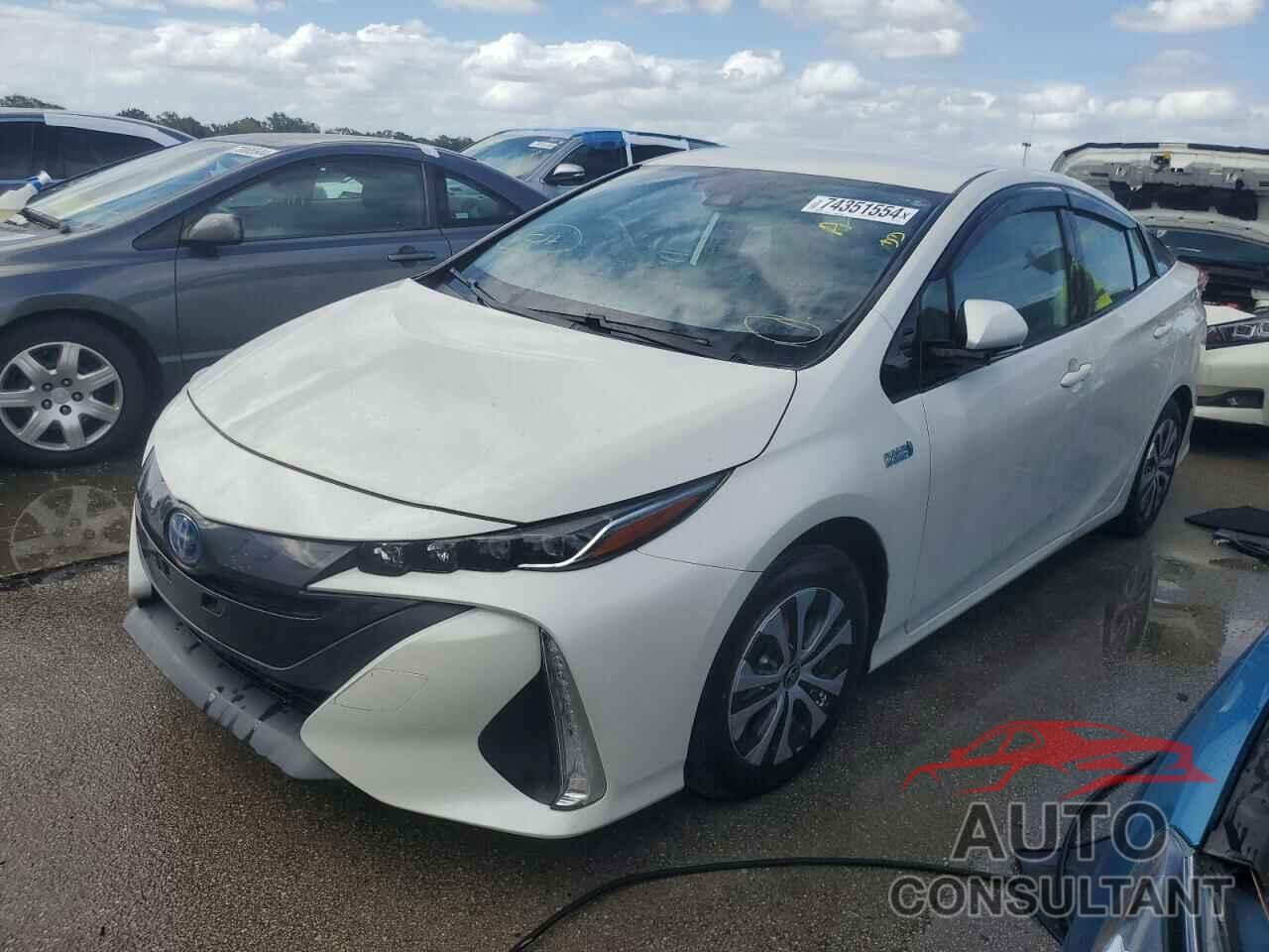 TOYOTA PRIUS 2020 - JTDKARFP9L3152344