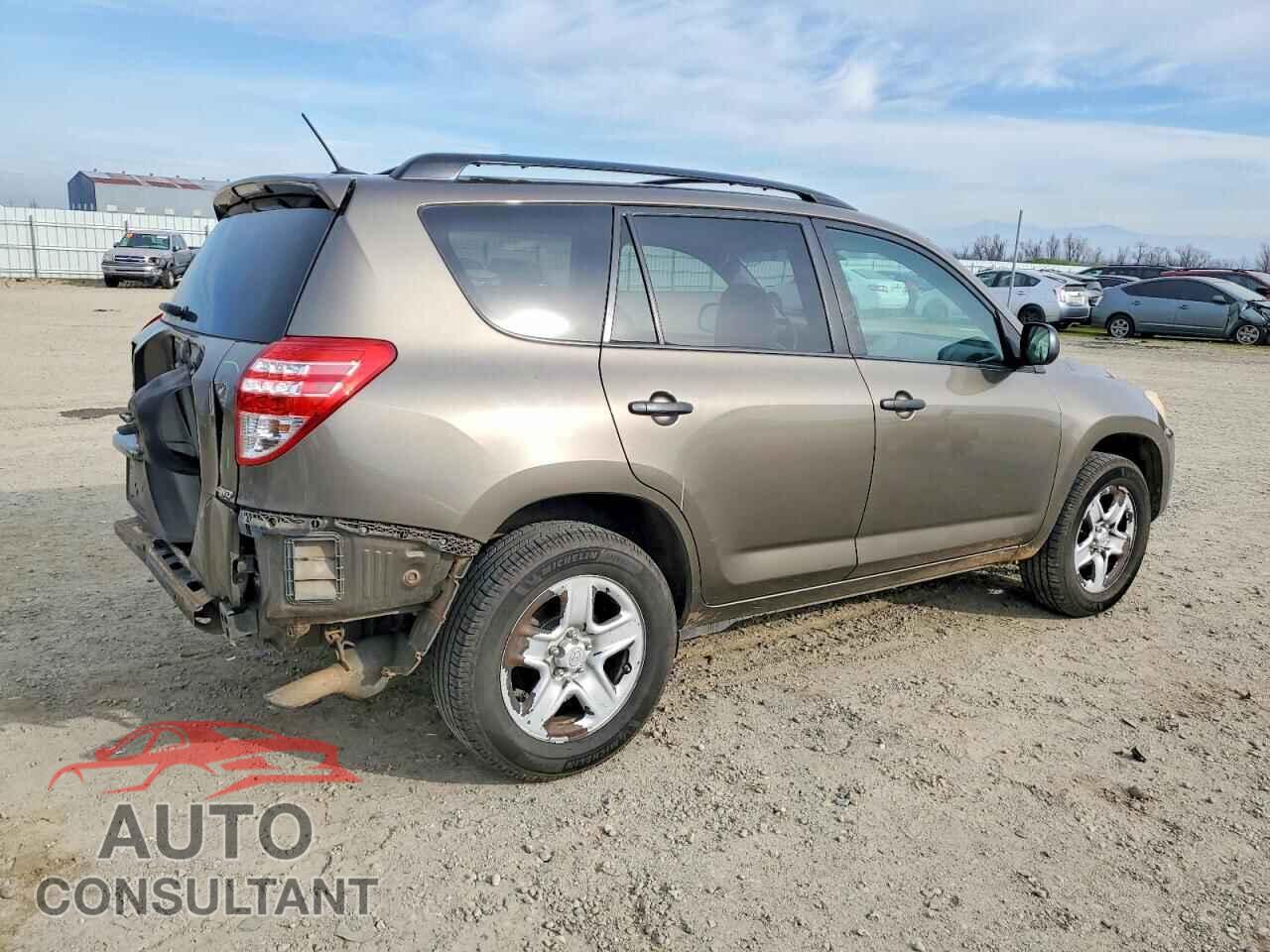 TOYOTA RAV4 2011 - 2T3BF4DV2BW084213