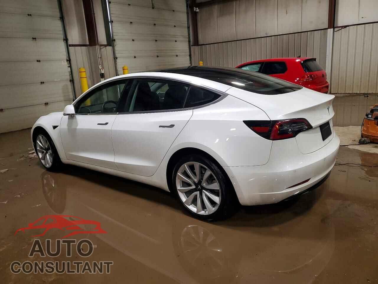 TESLA MODEL 3 2020 - 5YJ3E1EBXLF621069