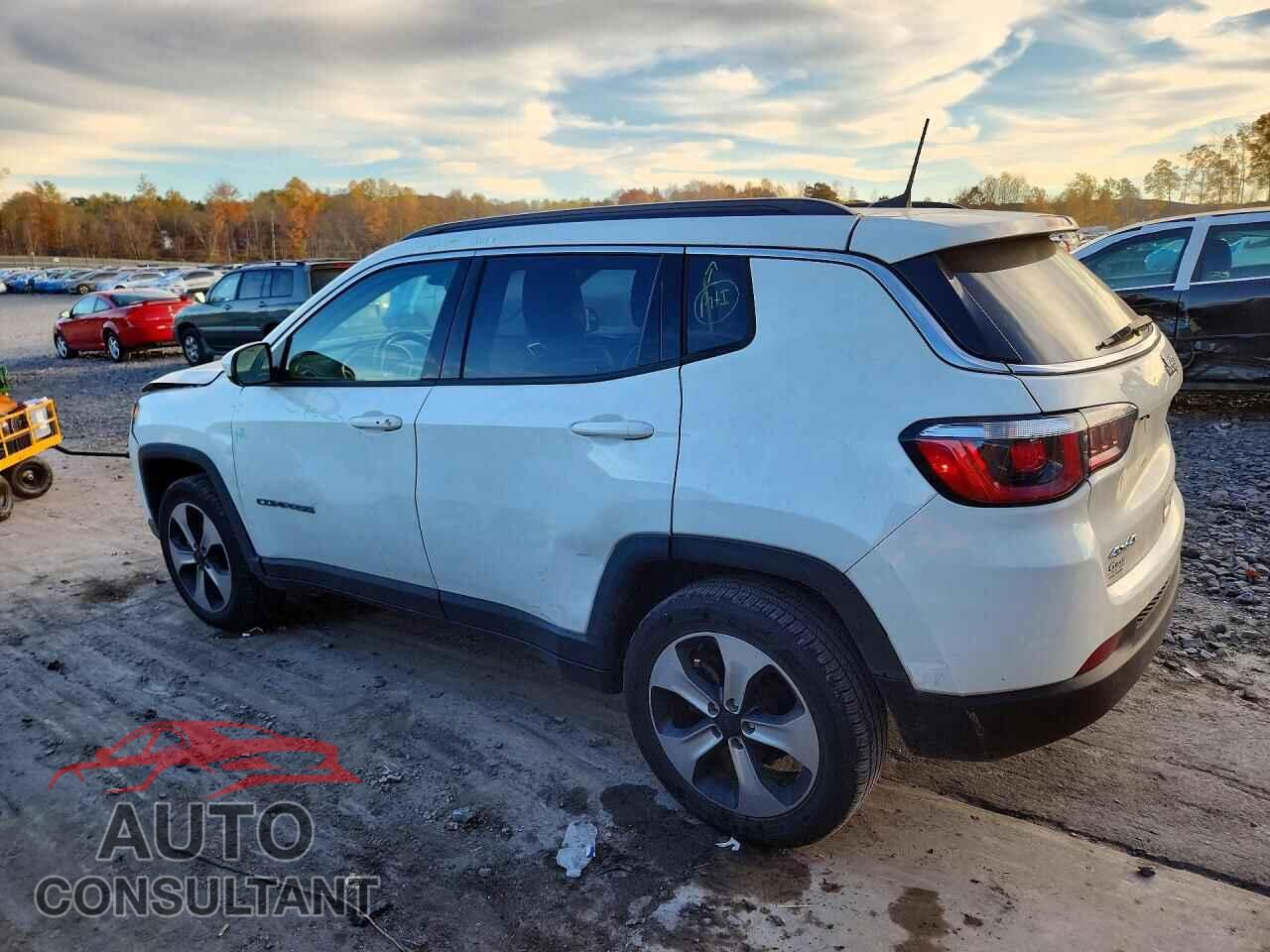 JEEP COMPASS 2019 - 3C4NJDBB2KT713996
