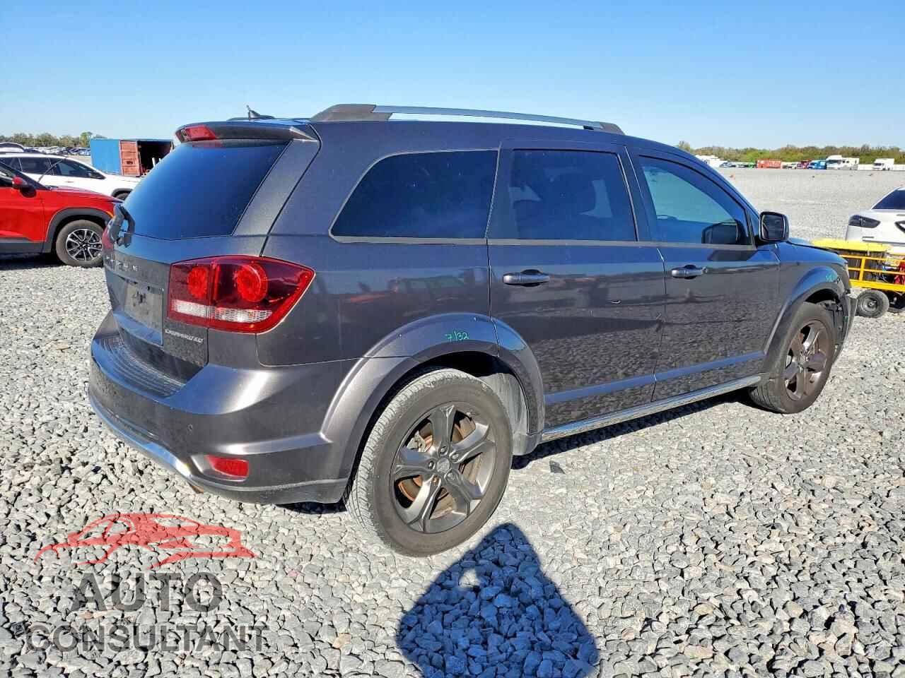 DODGE JOURNEY 2015 - 3C4PDCGB4FT718805
