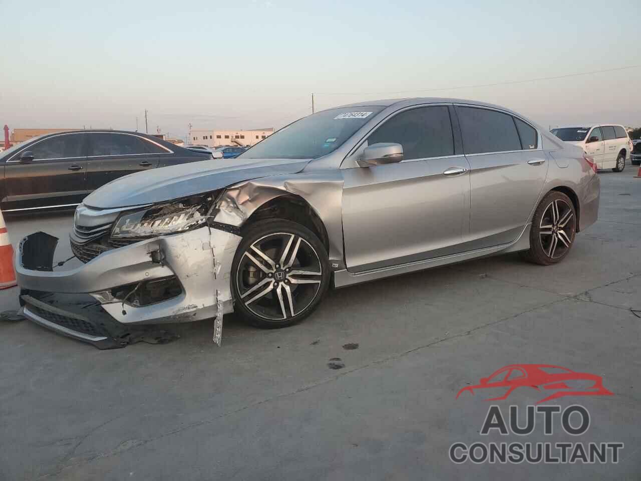 HONDA ACCORD 2017 - 1HGCR3F93HA030174