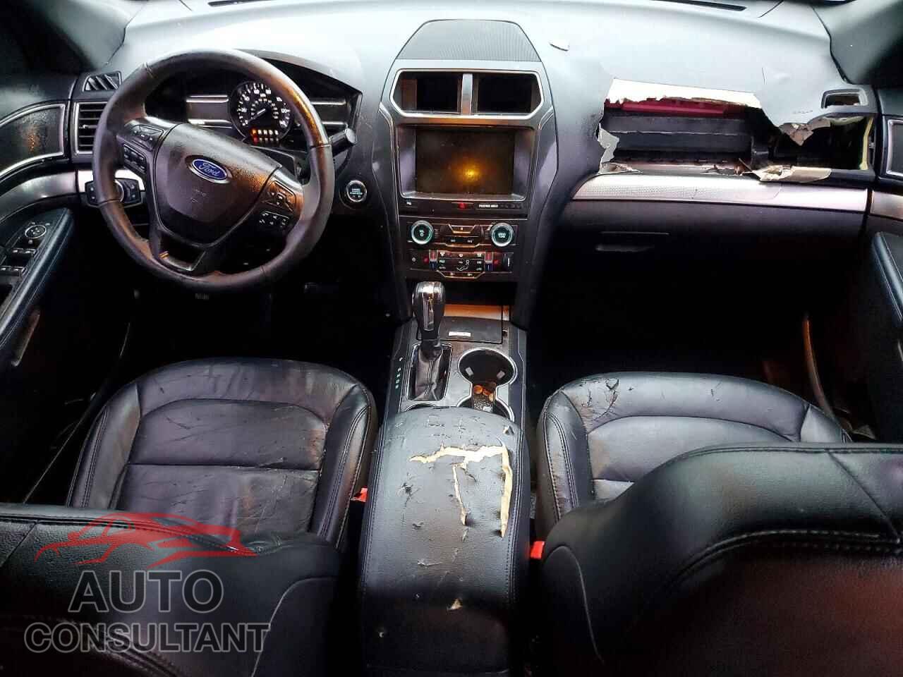 FORD EXPLORER 2018 - 1FM5K7D82JGA19002