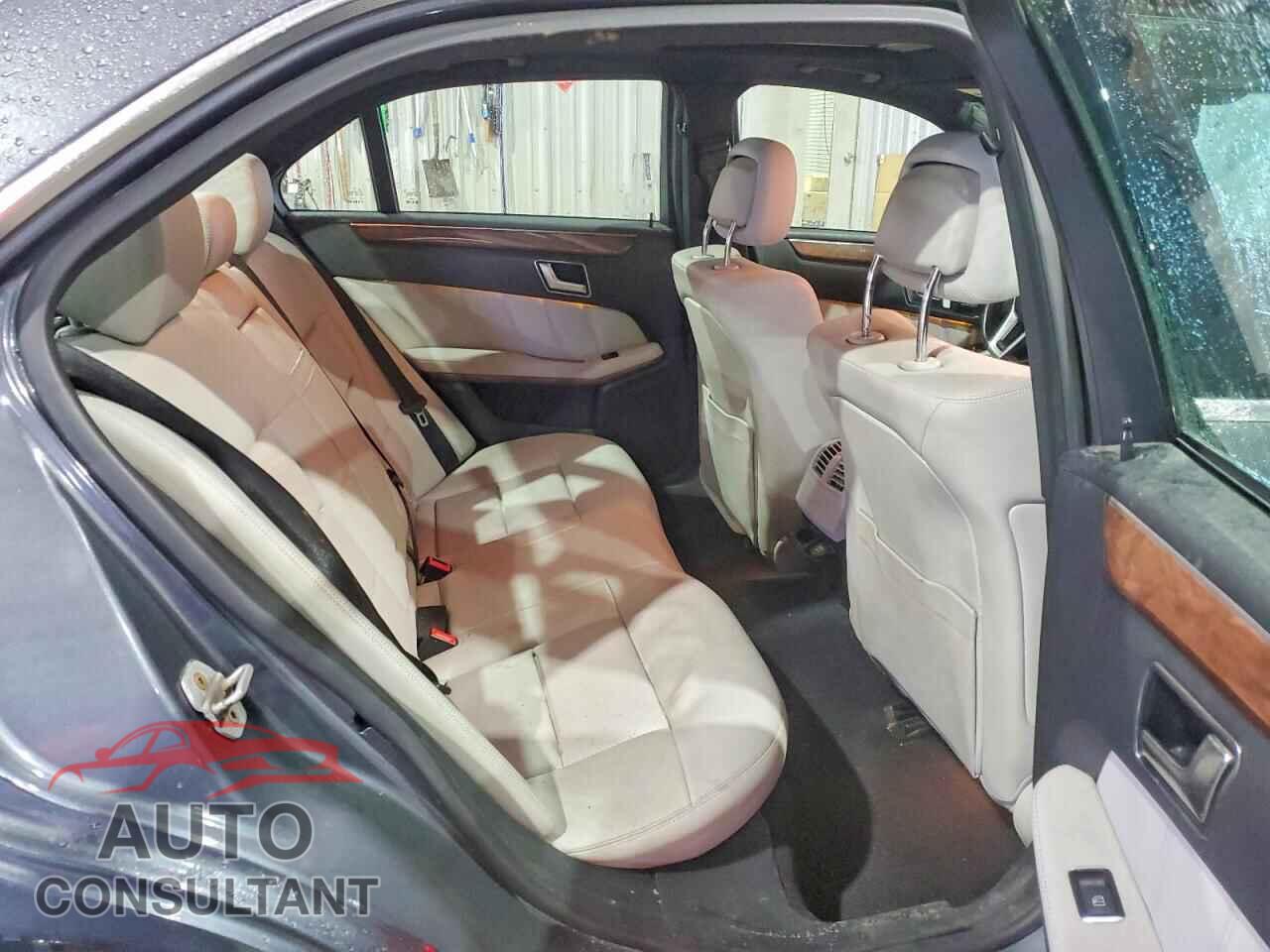 MERCEDES-BENZ E-CLASS 2013 - WDDHF8JB0DA735227