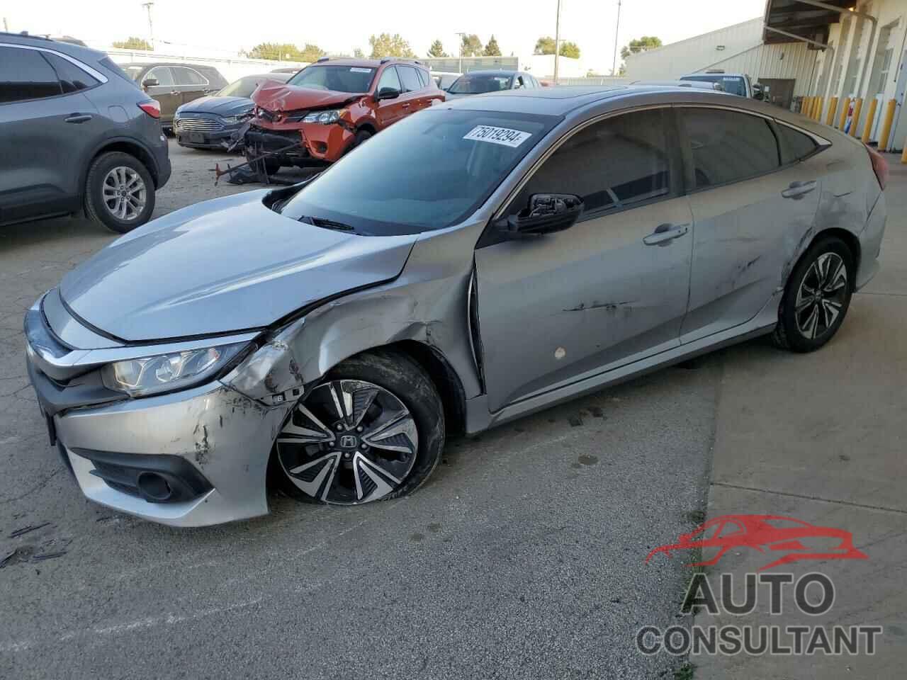 HONDA CIVIC 2018 - JHMFC1F30JX023231