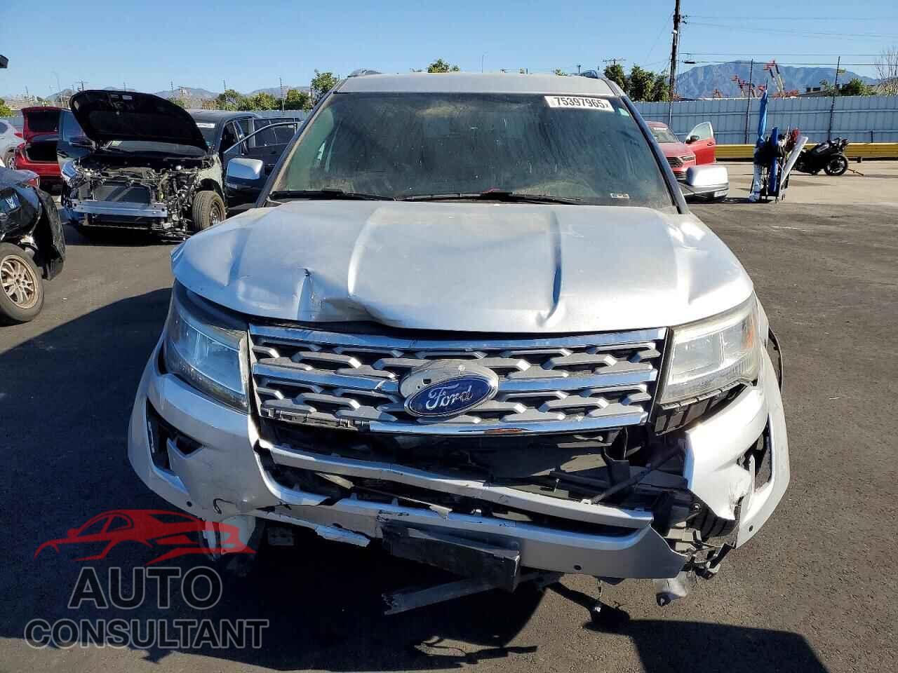 FORD EXPLORER 2018 - 1FM5K8F82JGB32449