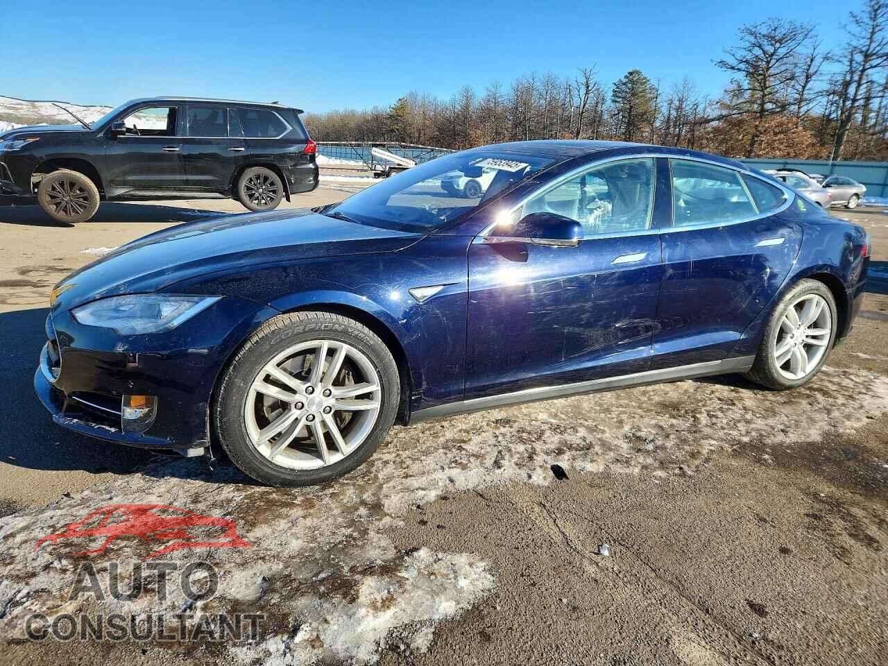 TESLA MODEL S 2014 - 5YJSA1H13EFP33273