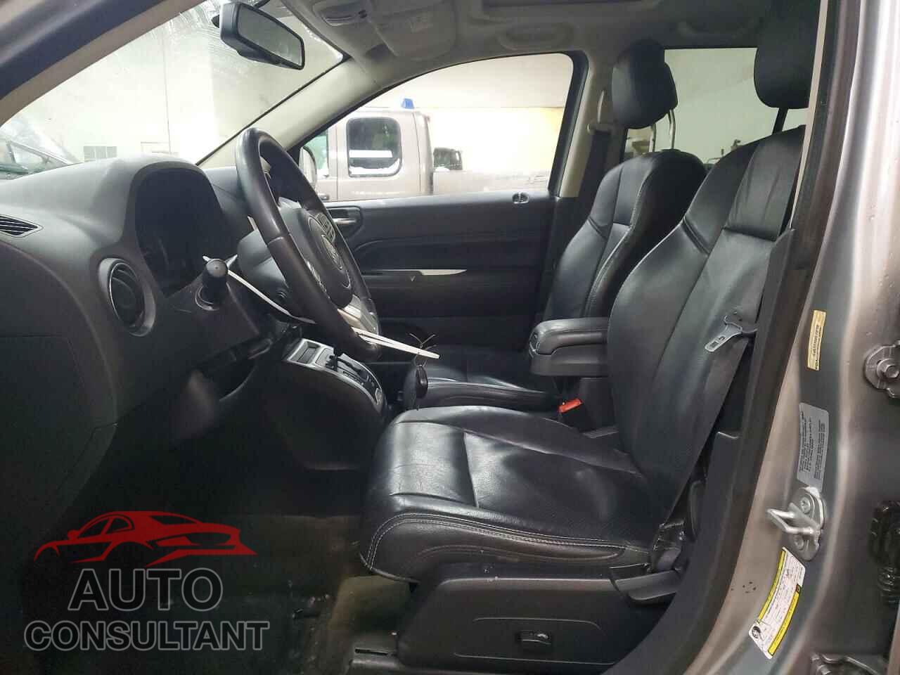 JEEP COMPASS 2017 - 1C4NJCEA5HD156156
