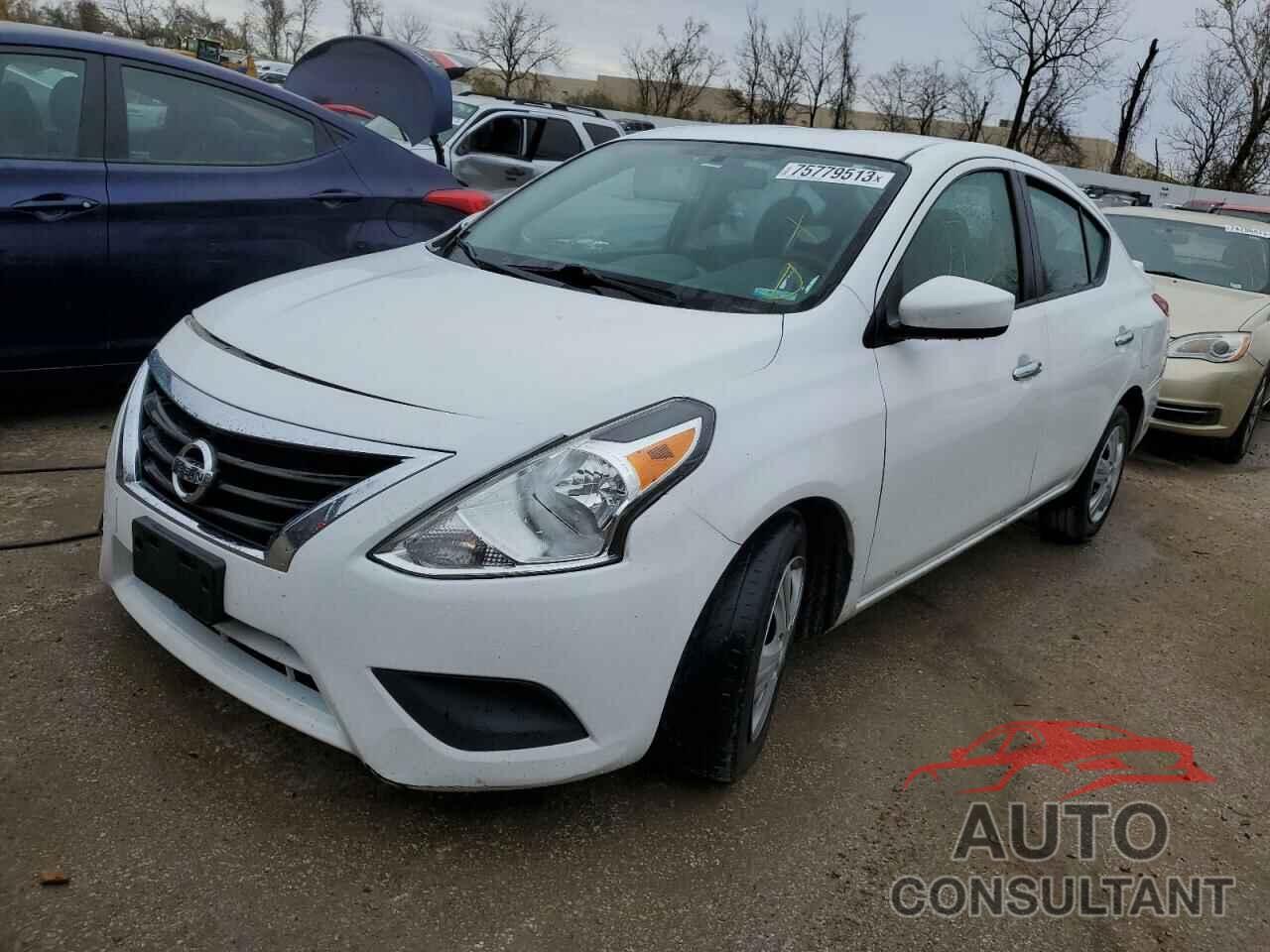 NISSAN VERSA 2018 - 3N1CN7AP3JL801113