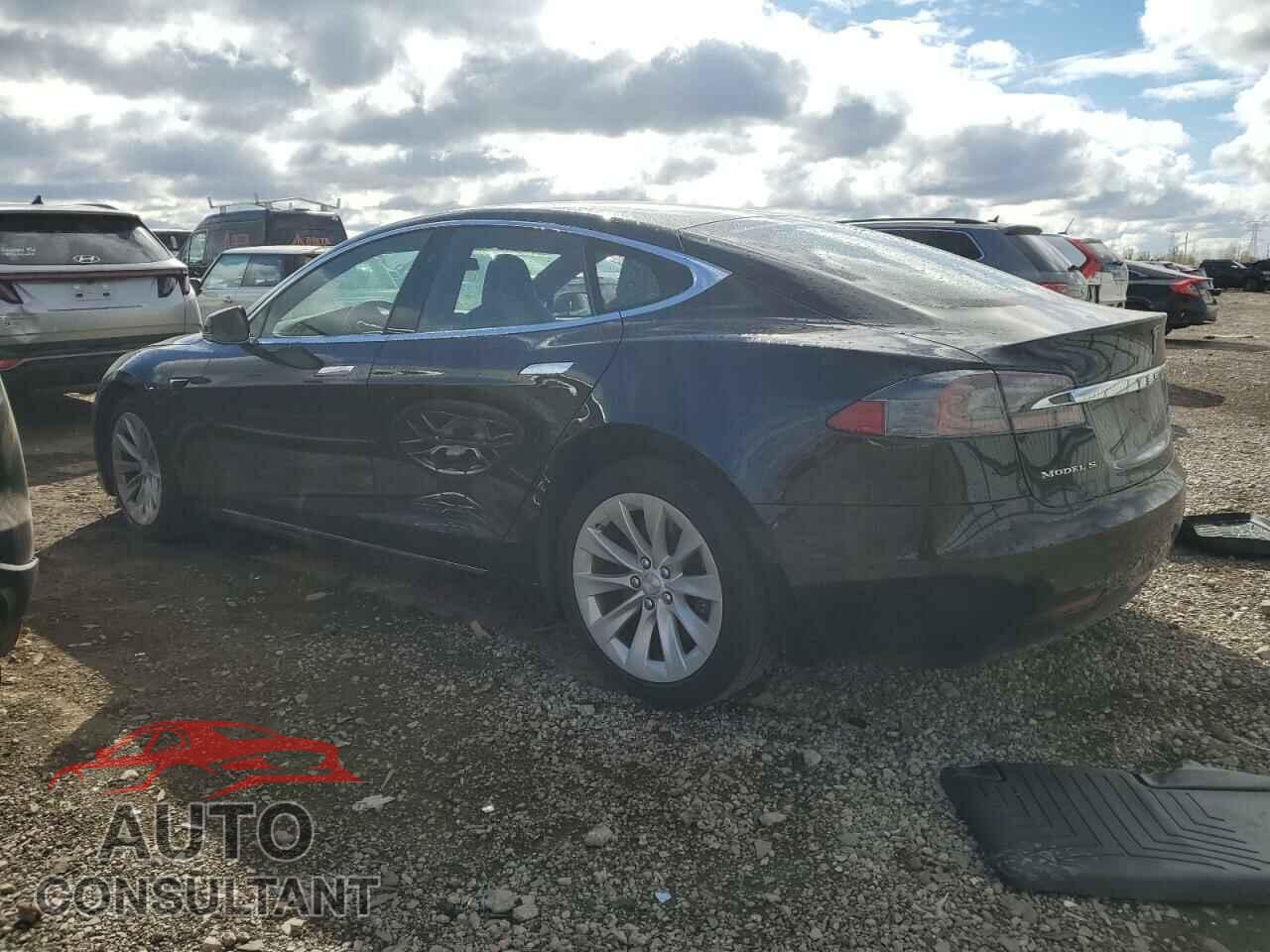 TESLA MODEL S 2017 - 5YJSA1E24HF227209