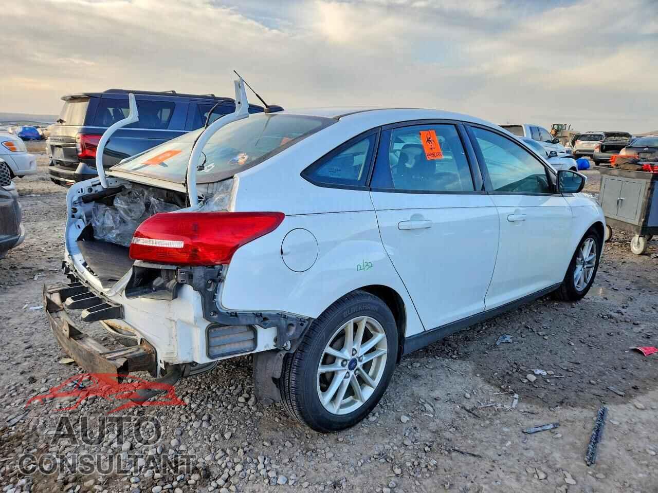 FORD FOCUS 2015 - 1FADP3F28FL206025