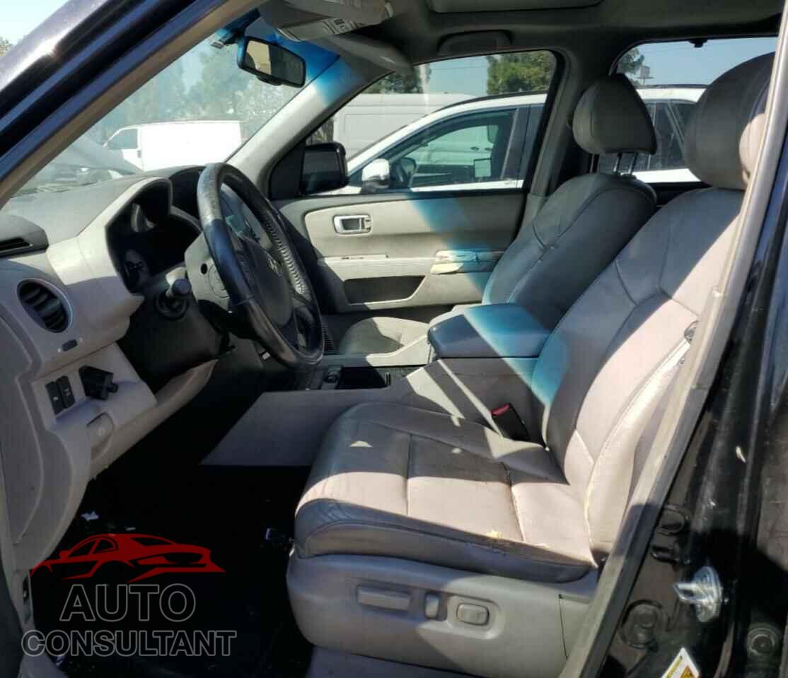 HONDA PILOT 2009 - 5FNYF38949B026010