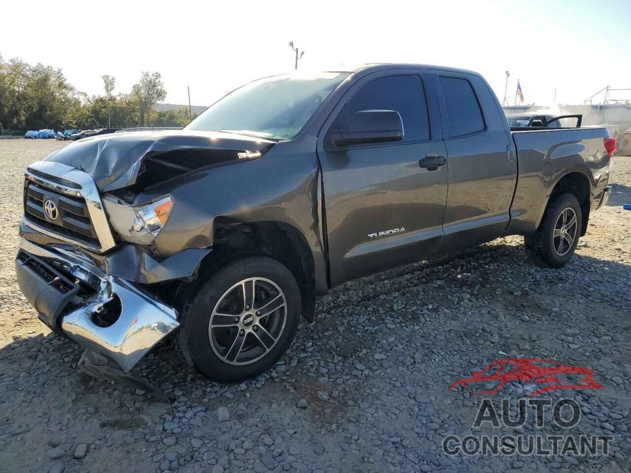 TOYOTA TUNDRA 2013 - 5TFRM5F10DX063640