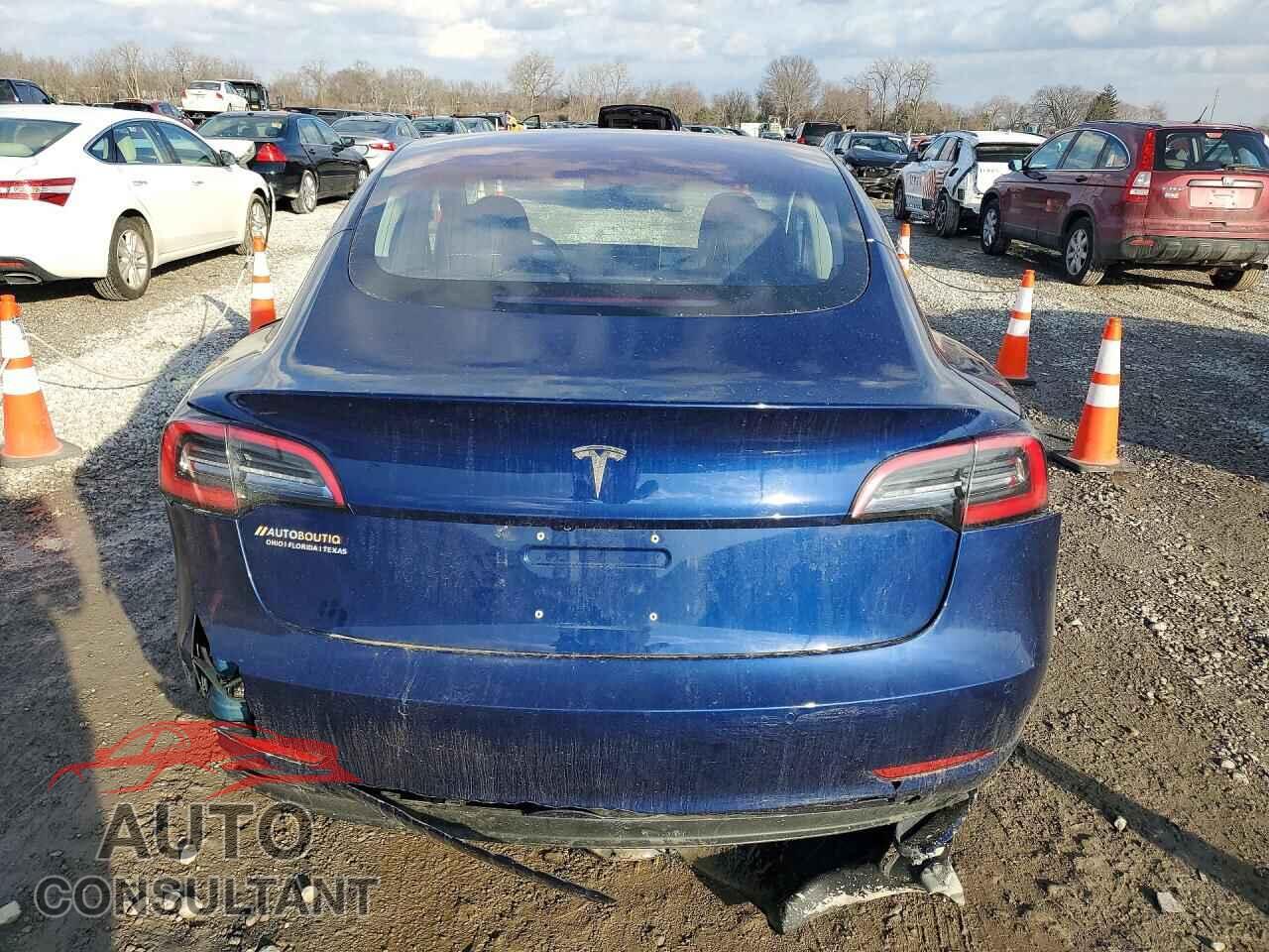 TESLA MODEL 3 2018 - 5YJ3E1EA8JF022577